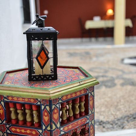 Hotel Los Omeyas Кордоба Екстериор снимка