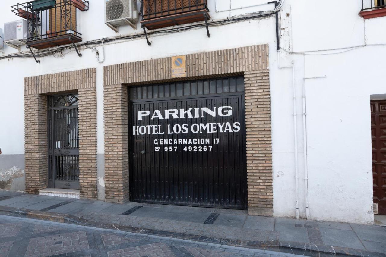 Hotel Los Omeyas Кордоба Екстериор снимка