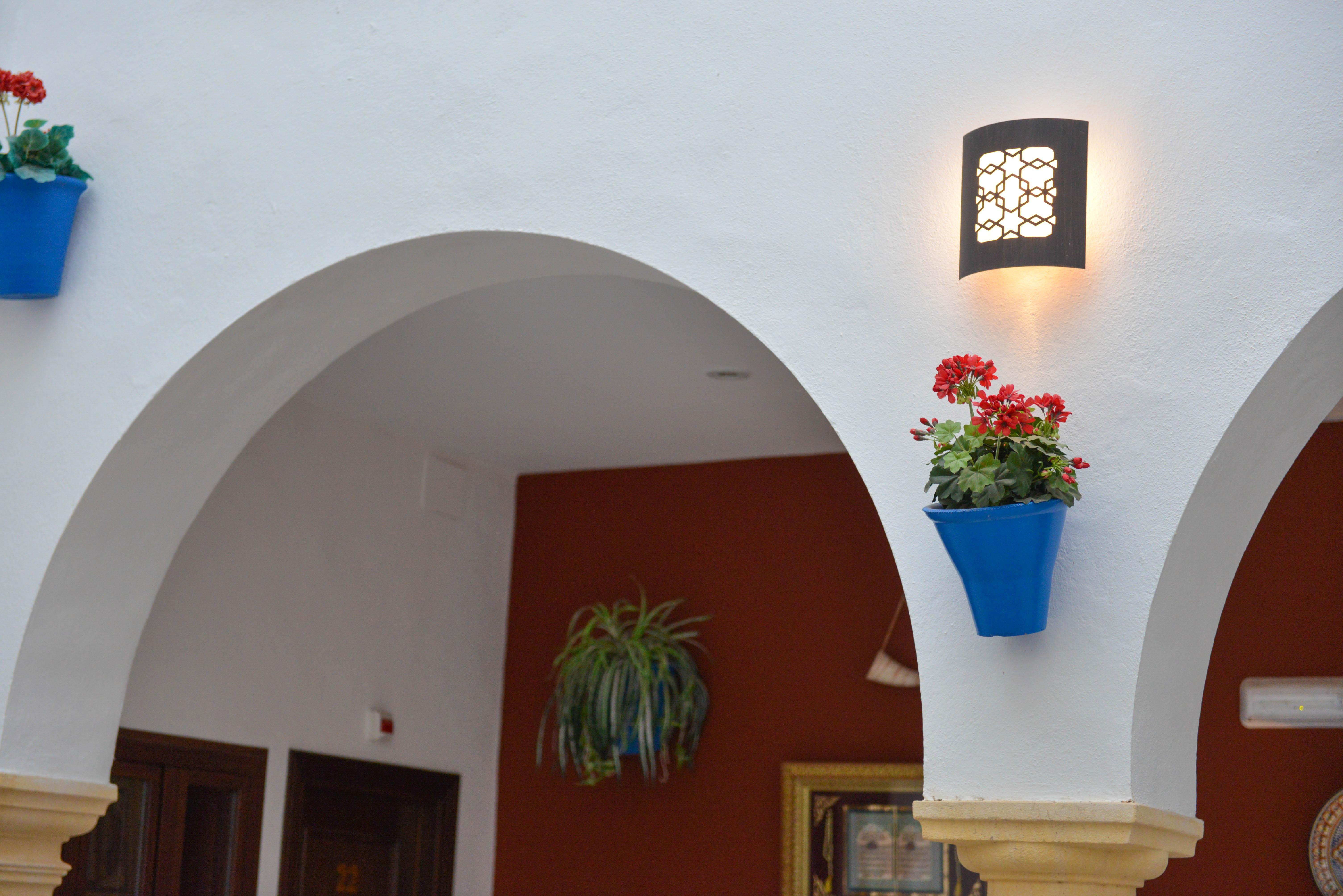 Hotel Los Omeyas Кордоба Екстериор снимка