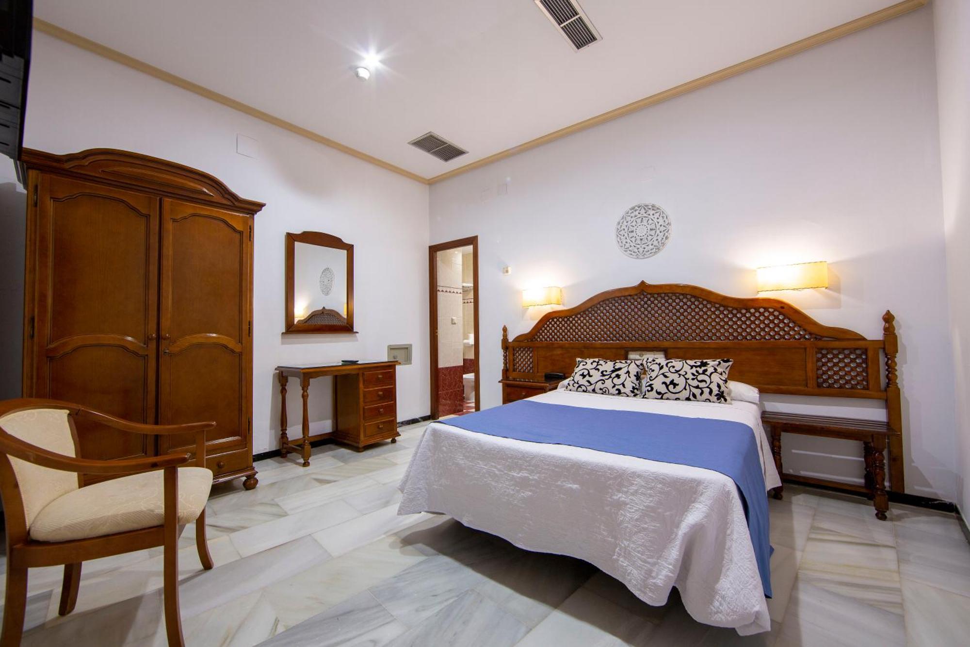Hotel Los Omeyas Кордоба Екстериор снимка